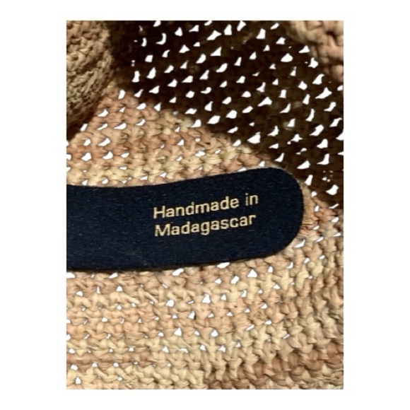 Helen Kaminski 100% Raffia Made in Madagascar Sun Hat